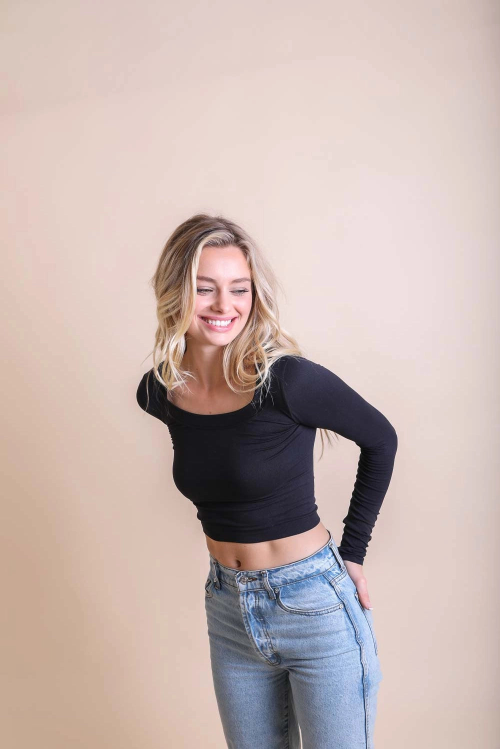 Catie Long Sleeve Fit Crop Top